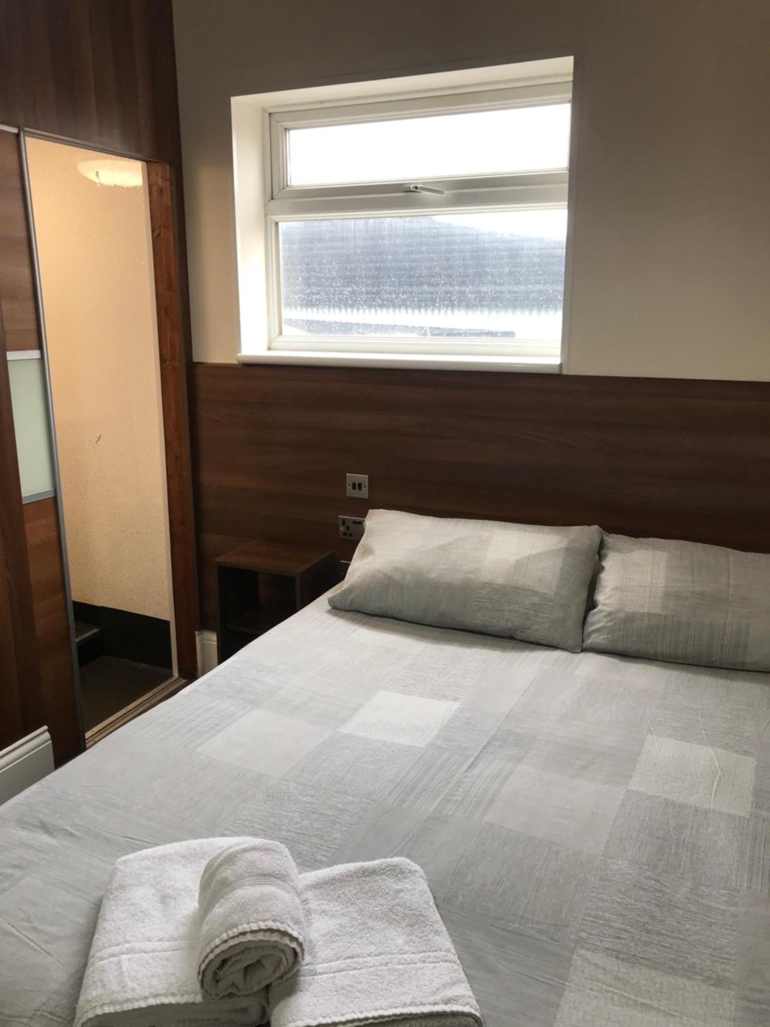 Shanahans B&B With Sports Bar 버밍엄 외부 사진